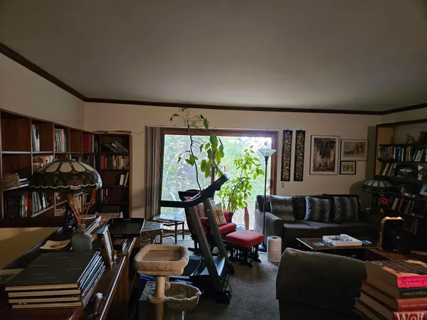 $1,265,000 | 25 Coronado Court, Madison, WI 53705