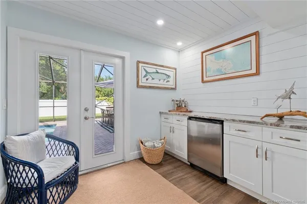 $875,000 | 4304 Southeast Fairway East, Stuart, FL 34997