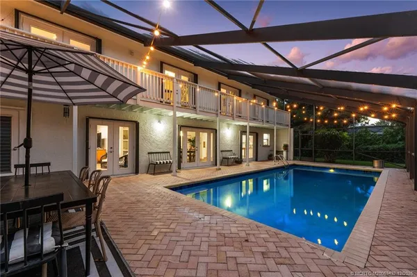 $875,000 | 4304 Southeast Fairway East, Stuart, FL 34997