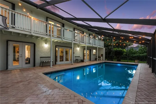 $875,000 | 4304 Southeast Fairway East, Stuart, FL 34997