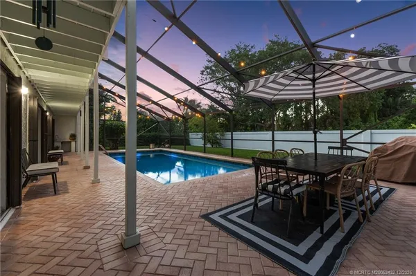 $875,000 | 4304 Southeast Fairway East, Stuart, FL 34997