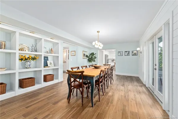 $875,000 | 4304 Southeast Fairway East, Stuart, FL 34997