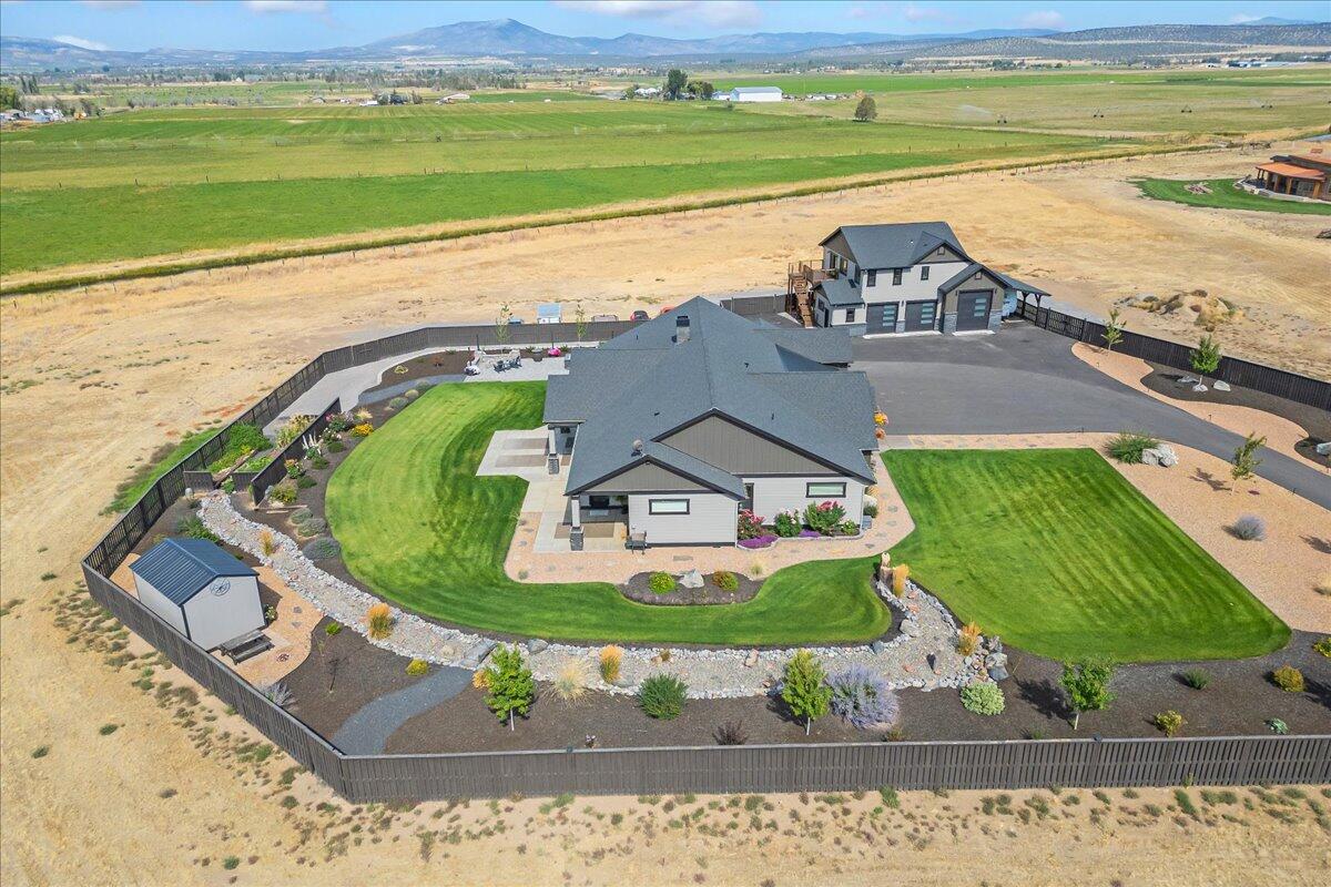 7124 Southwest Sw Mill Powell Butte, OR 97753 - Photo 5 of 67 07-7124 SW Mill Iron Cir-77