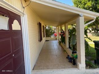3529 East Piccadilly Road Phoenix, AZ 85018 - Photo 3 of 10 piccadilly 10