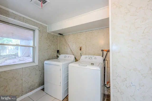 $599,900 | 1712 North Culpeper Street, Arlington, VA 22207