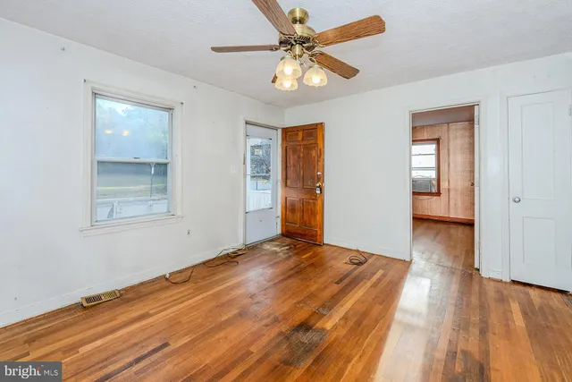 $599,900 | 1712 North Culpeper Street, Arlington, VA 22207