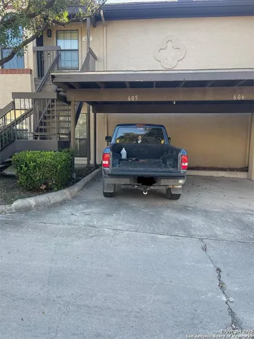 $68,000 | 6100 Woodlake Parkway, Unit 605, San Antonio, TX 78244