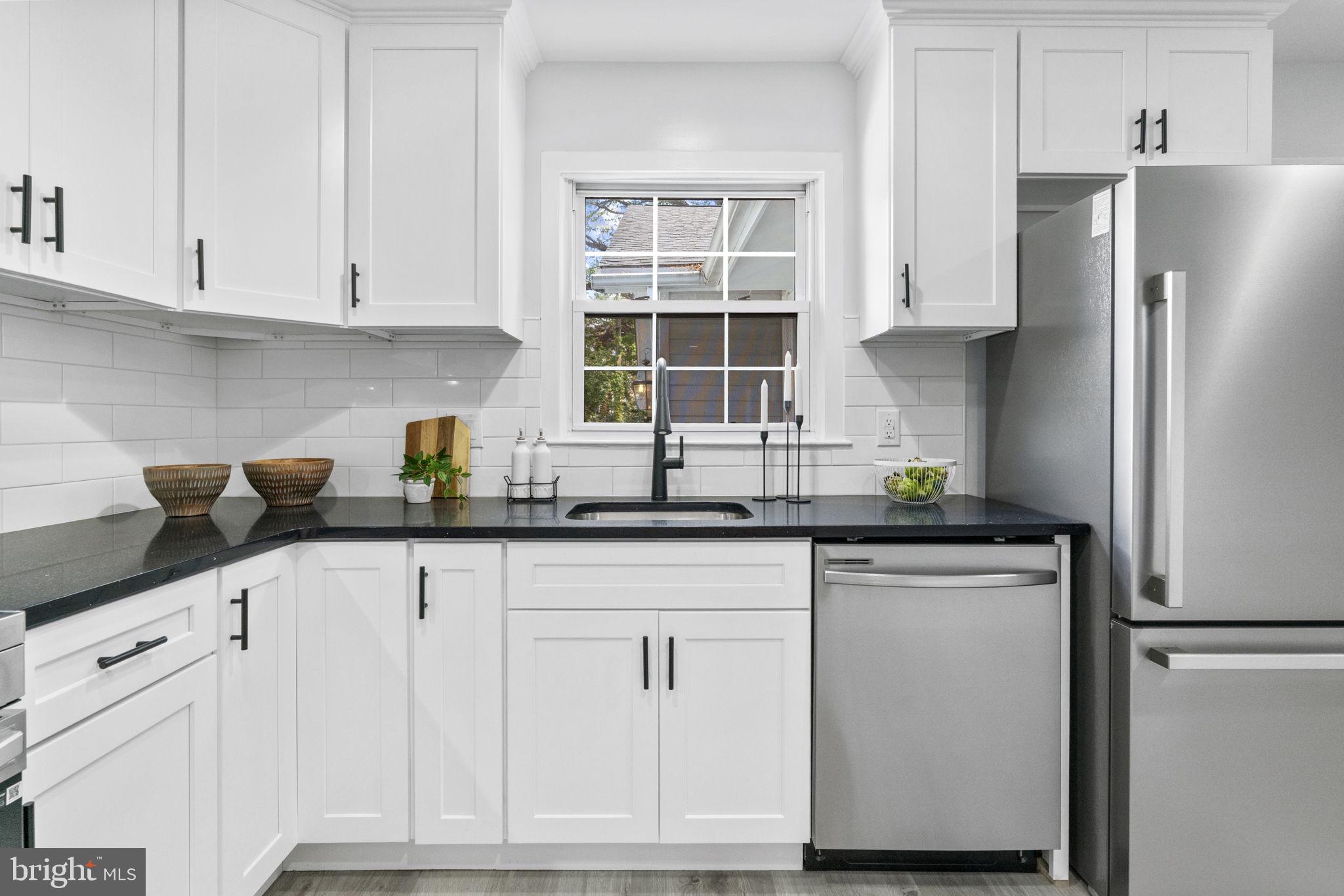1302 Ashbridge Road West Chester, PA 19380 - Photo 12 of 53 Sleek Granite Countertops