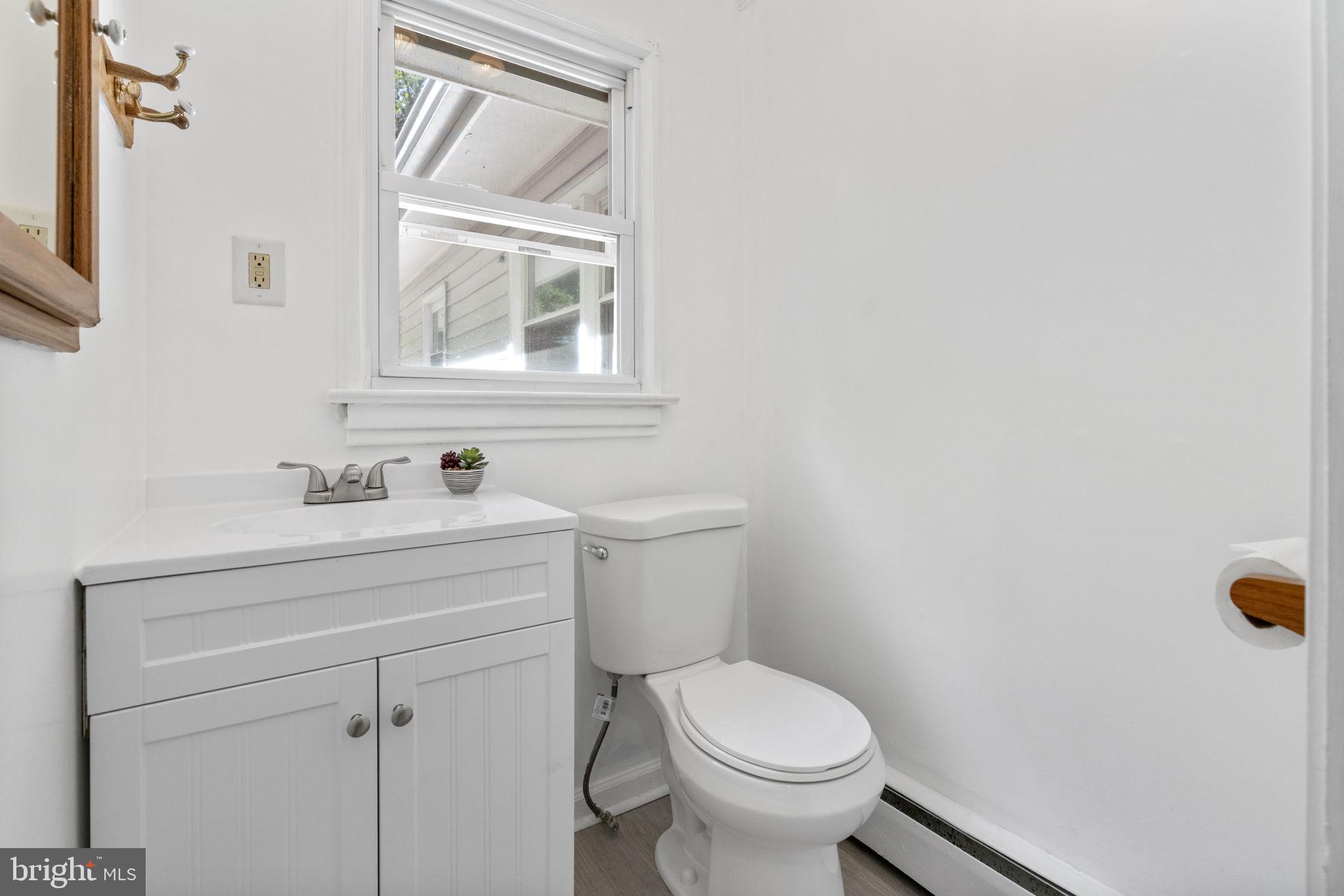 1302 Ashbridge Road West Chester, PA 19380 - Photo 21 of 53 Half bath
