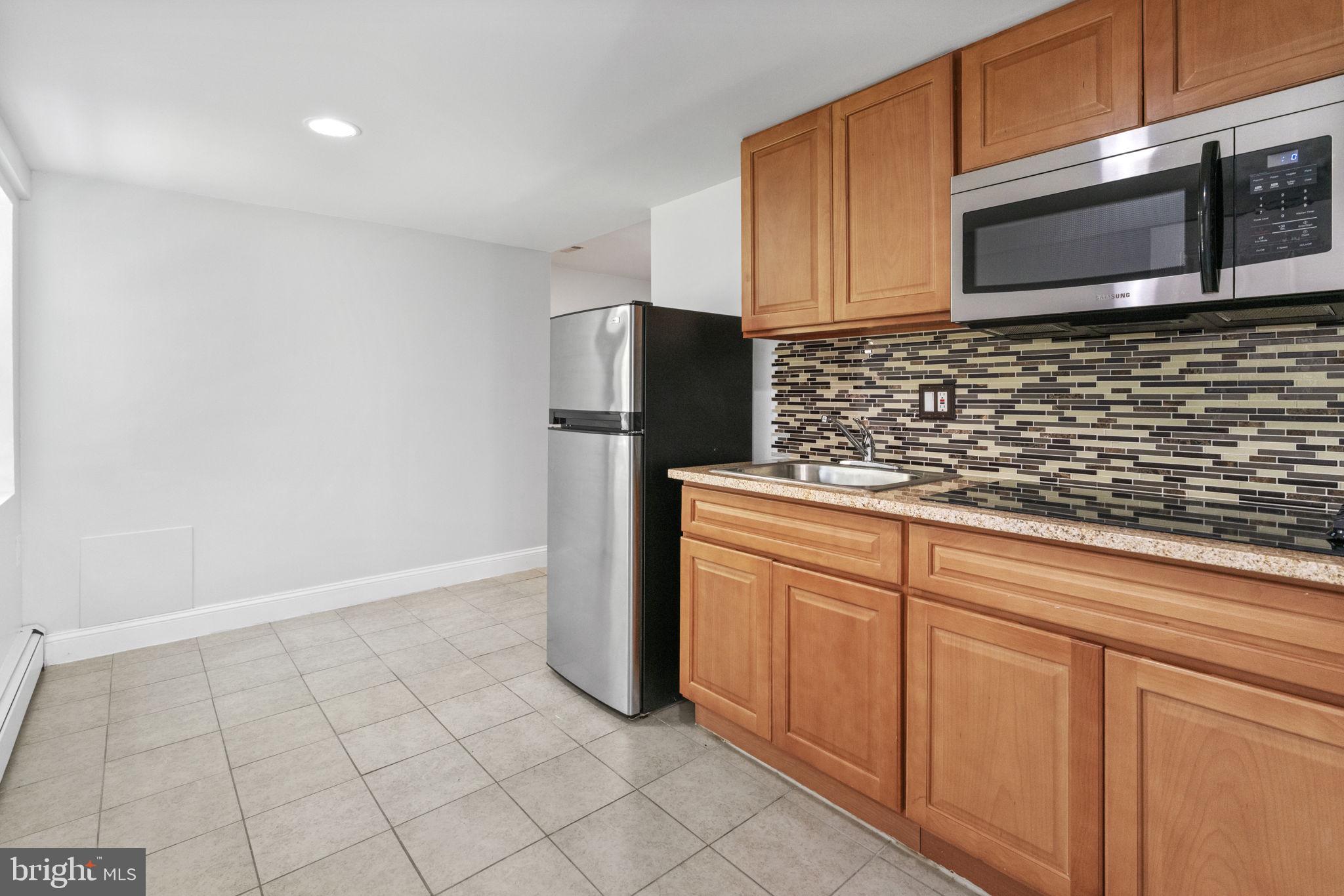 1302 Ashbridge Road West Chester, PA 19380 - Photo 37 of 53 Kitchenette 1