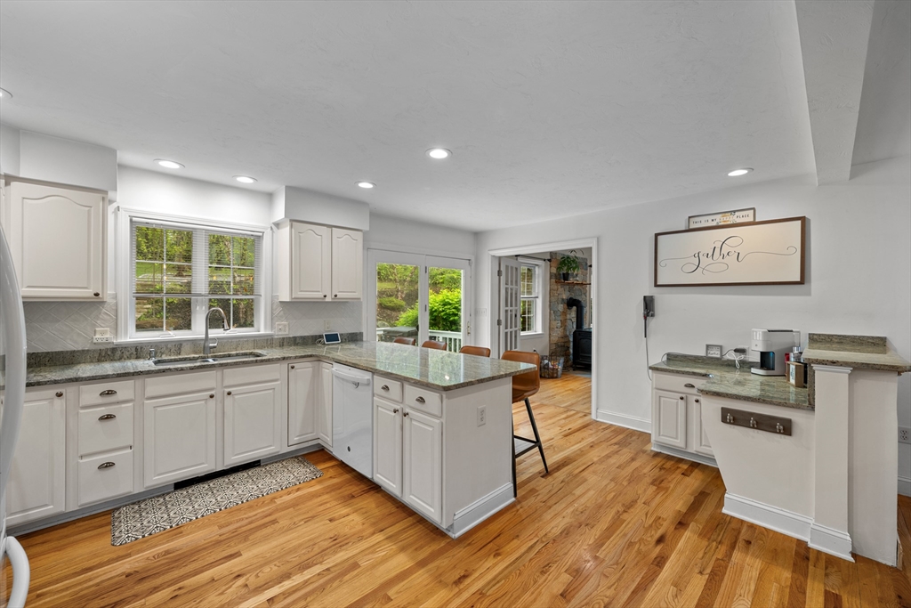 13 Thompson Pond Road Spencer, MA 01562 - Photo 10 of 42