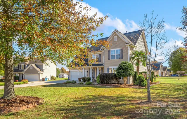 $439,000 | 1450 Jc Raulston Court, Hickory, NC 28602