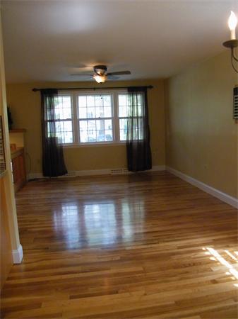 143 Davis Road Dracut, MA 01826 - Photo 6 of 18 Gallery Image 6