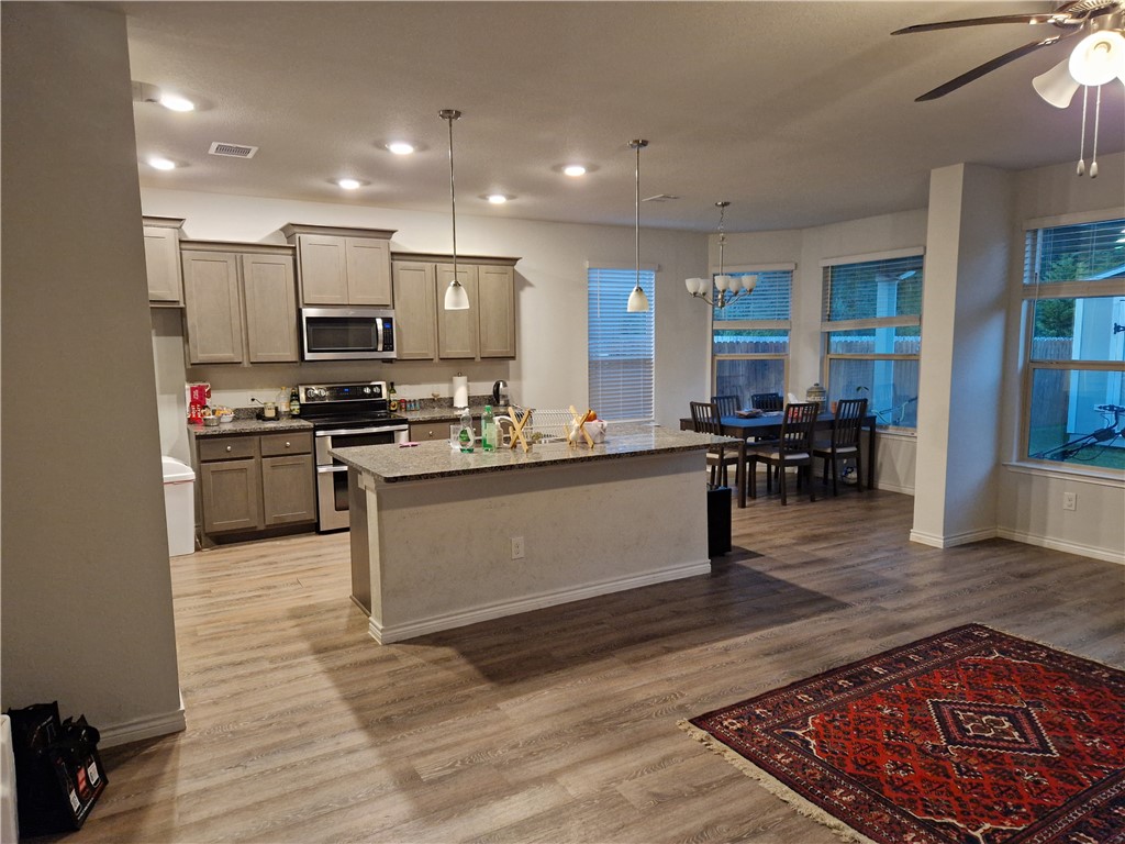 1920 Cartwright Street Bryan, TX 77807 - Photo 5 of 18