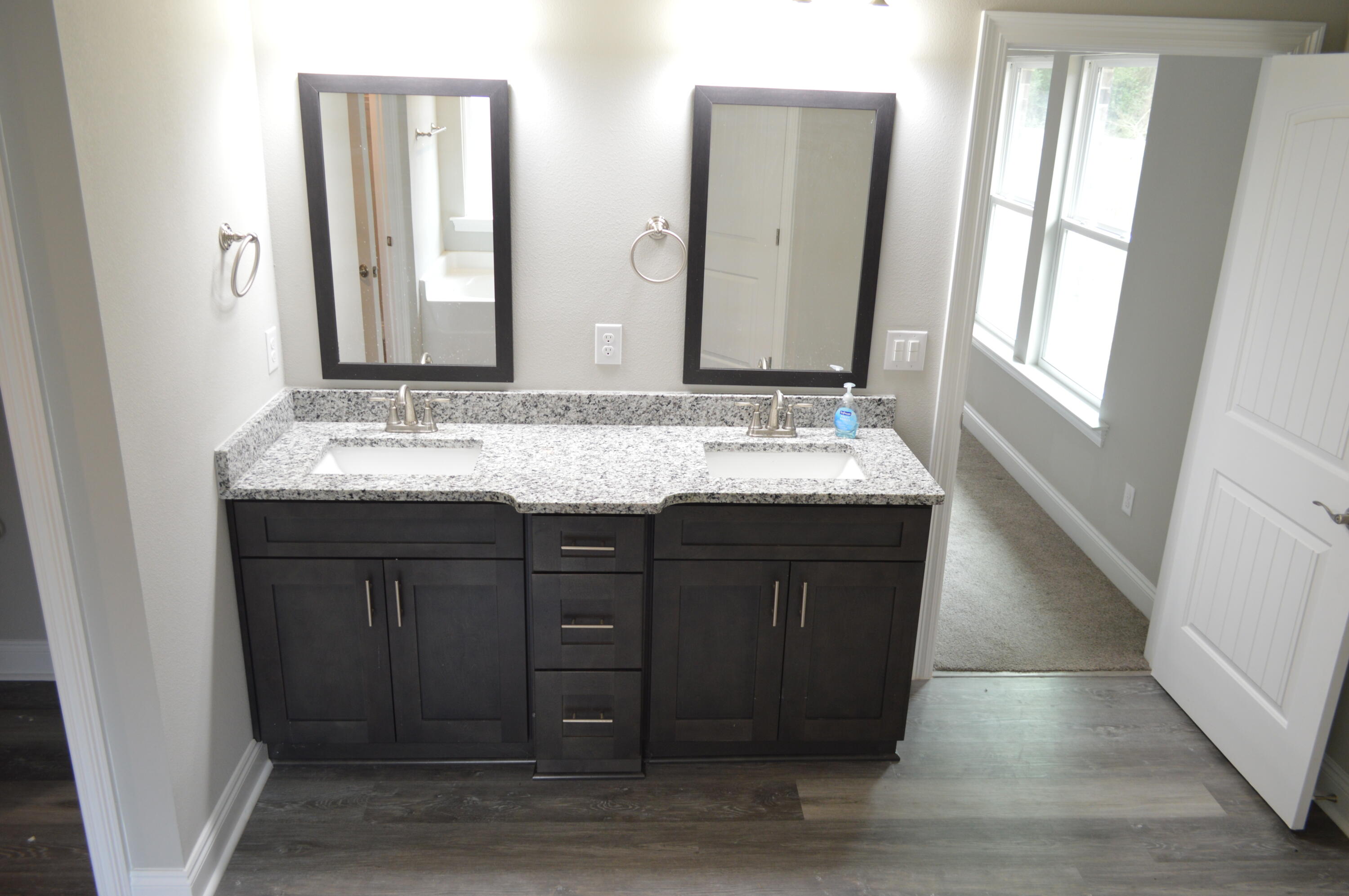 4479 Watkins Street Pace, FL 32571 - Photo 10 of 21 DSC_0037