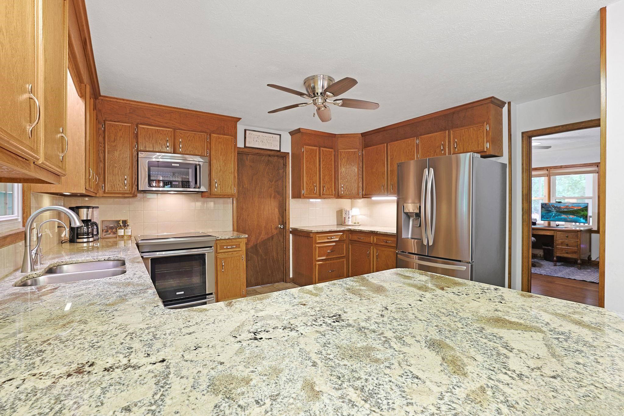 4272 Old Tram Road Conway, SC 29527 - Photo 9 of 47