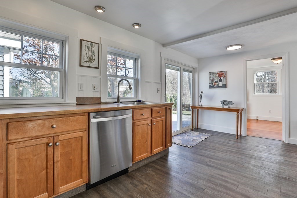 147 Dalton Road Chelmsford, MA 01824 - Photo 26 of 40 Gallery Image 26