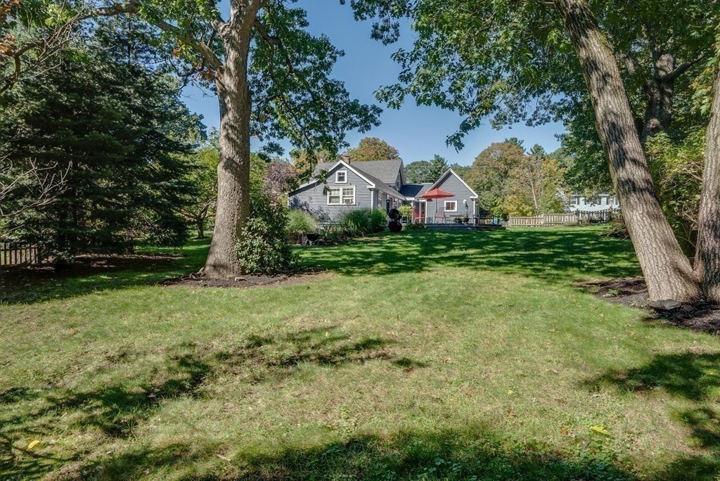 147 Dalton Road Chelmsford, MA 01824 - Photo 9 of 40 Gallery Image 9