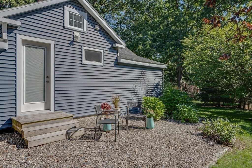 147 Dalton Road Chelmsford, MA 01824 - Photo 10 of 40 Gallery Image 10