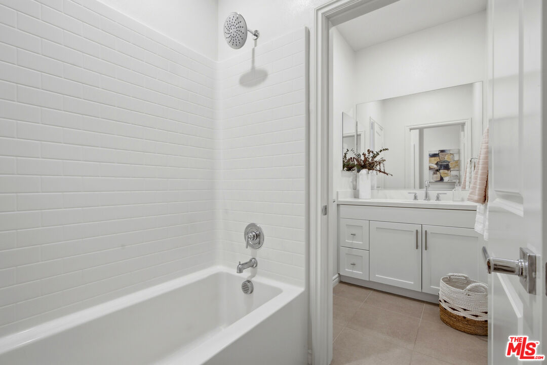 1426 Reliance Carson, CA 90746 - Photo 22 of 36 Gallery Image 22