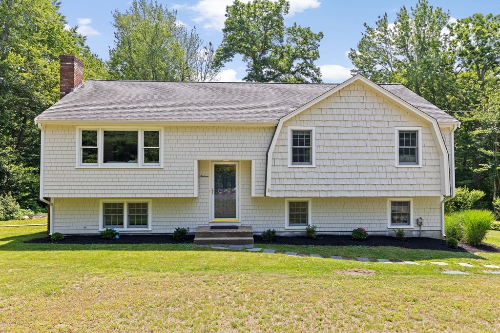 16 Old Oaken Bucket Road Norwell, MA 02061 - Photo 1 of 25