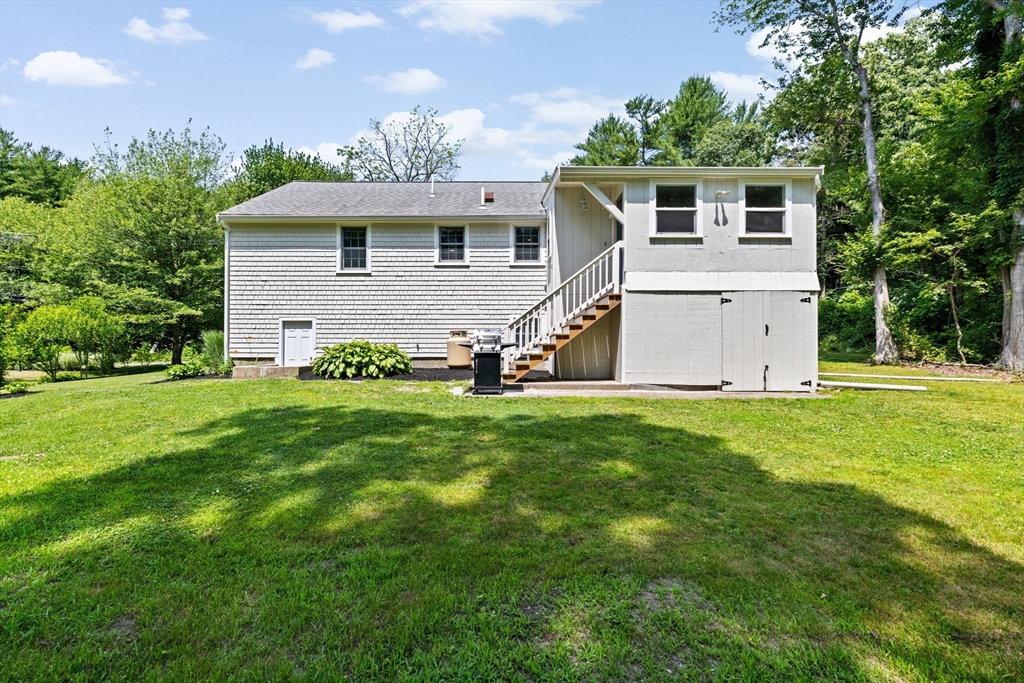16 Old Oaken Bucket Road Norwell, MA 02061 - Photo 23 of 25
