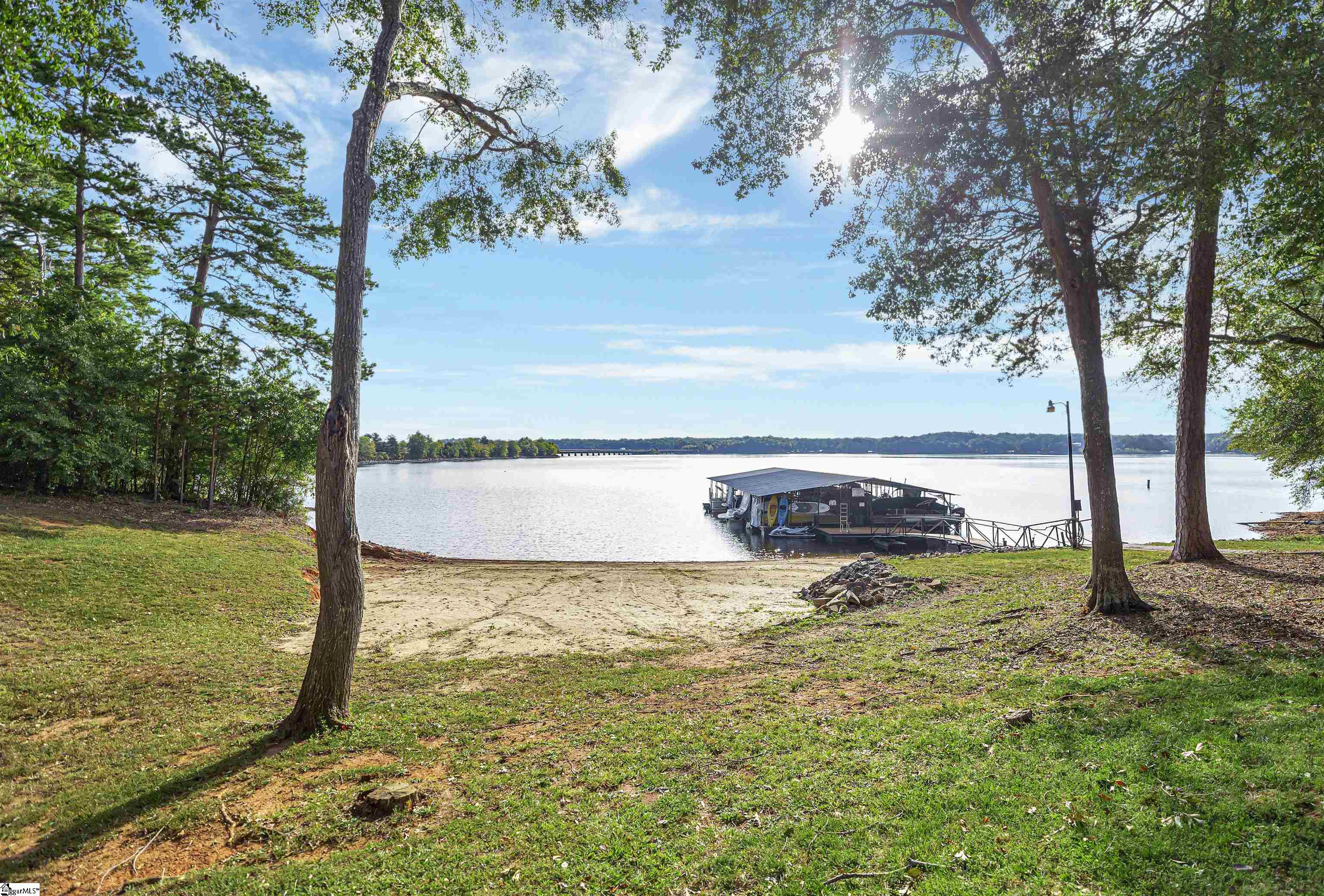18 Anchor Point Anderson, SC 29625 - Photo 2 of 28 Gallery Image 2