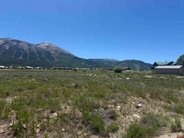 $700,000 | 278 North Avion Drive, Crested Butte, CO 81224