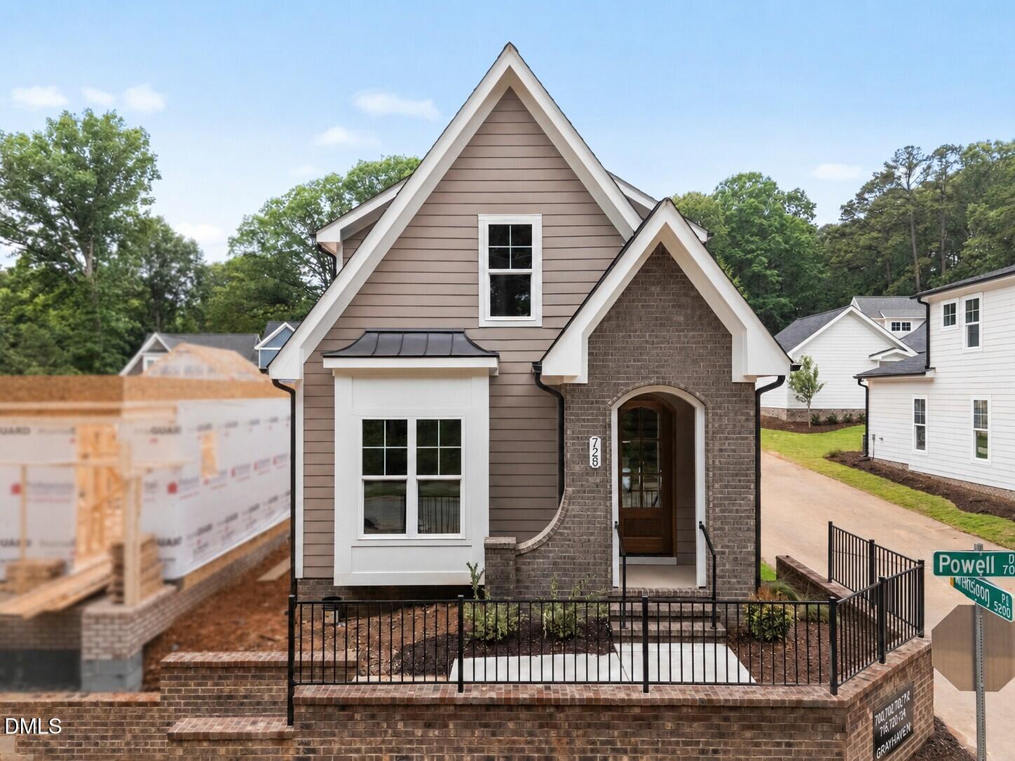 728 Powell Drive Raleigh, NC 27606 - Photo 1 of 41
