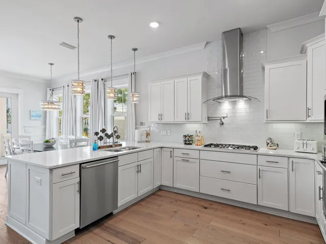 $1,468,000 | 93 East Crabbing Hole Ln Inlet Beach, Inlet Beach, FL 32461