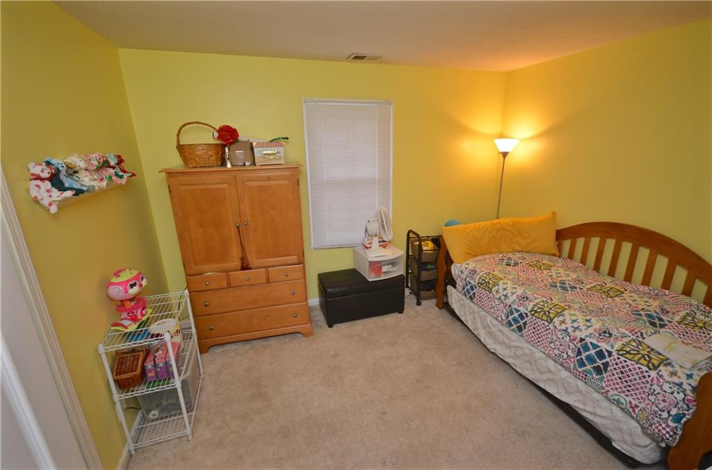 10765 Thistle Ridge Fishers, IN 46038 - Photo 10 of 20 Gallery Image 10