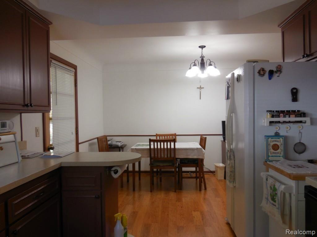 5343 Jamestown Road Utica, MI 48317 - Photo 13 of 16 DSCN1348.jpg