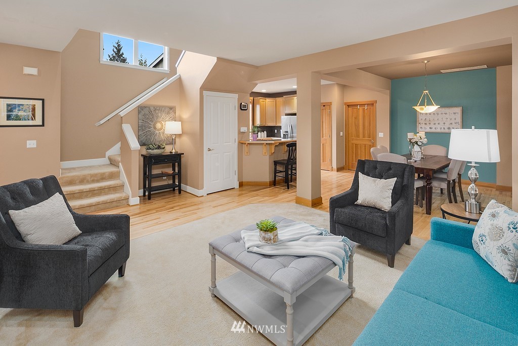 17004 Parkside Way Southeast Renton, WA 98058 - Photo 2 of 24
