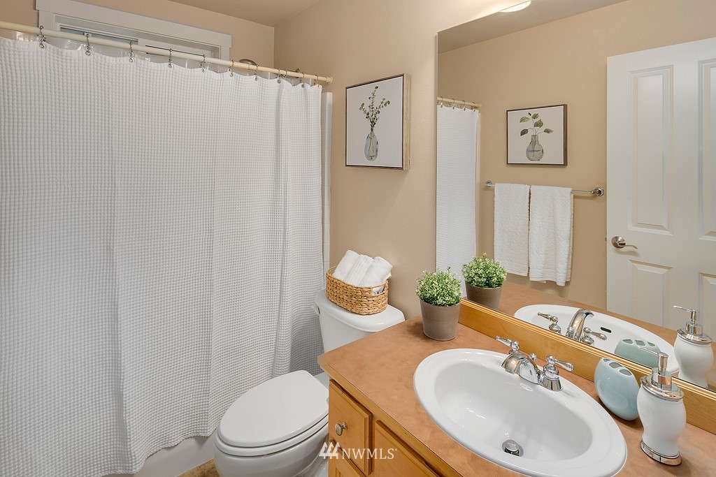 17004 Parkside Way Southeast Renton, WA 98058 - Photo 20 of 24