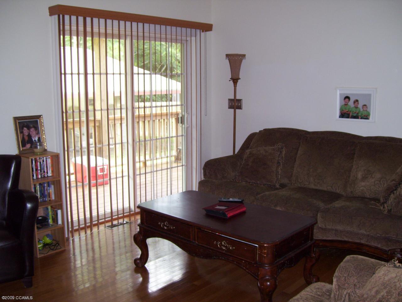 3864 Freedom Way Hubert, NC 28539 - Photo 8 of 18 Living room 2