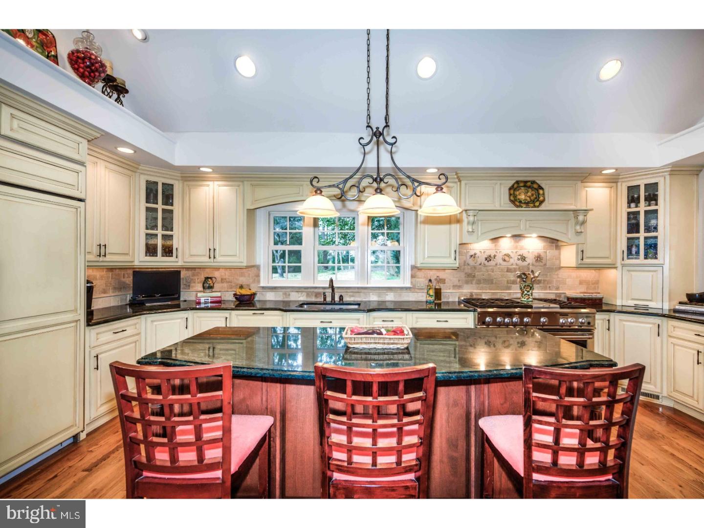 6015 West Valley Green Road Flourtown, PA 19031 - Photo 7 of 25 Kitchen