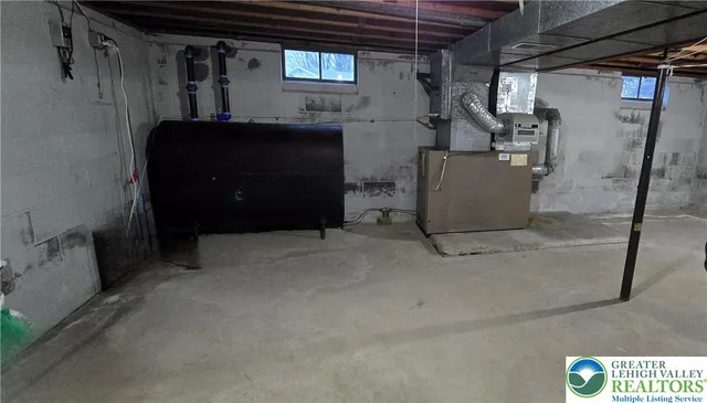 a view of room with window