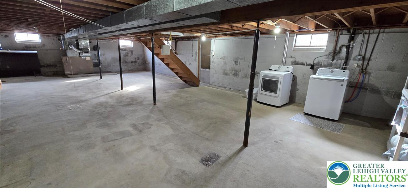 315 Long Lane Road Walnutport, PA 18088 - Photo 19 of 41 a view of a storage room