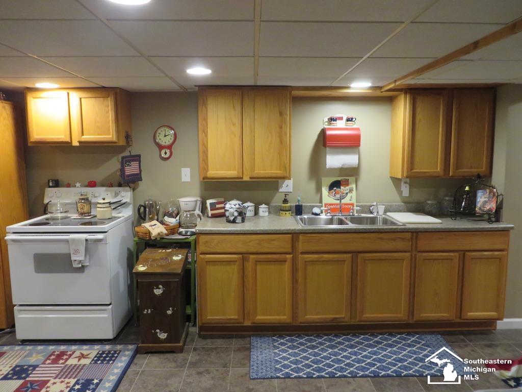 1772 Riverside Drive Monroe, MI 48162 - Photo 16 of 31 Gallery Image 16