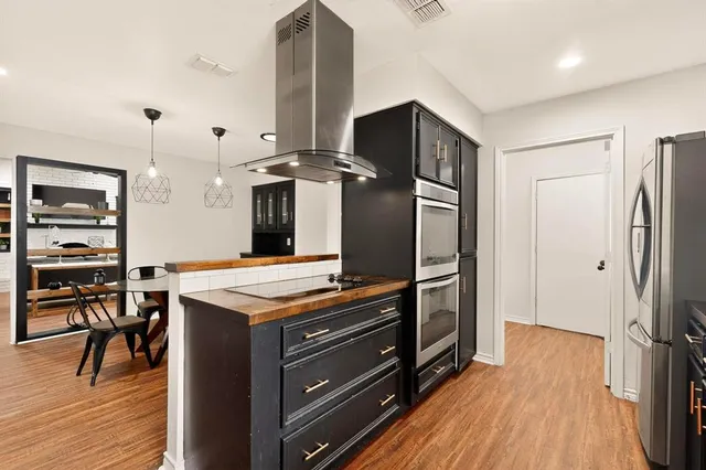 $395,000 | 1620 Drexel Drive, Irving, TX 75061