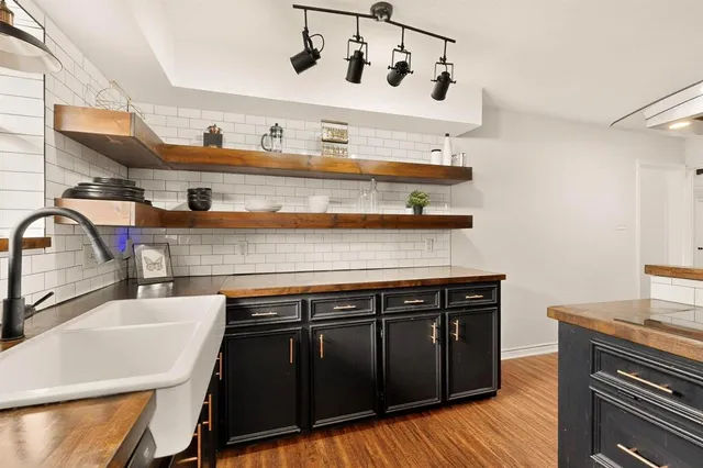 $395,000 | 1620 Drexel Drive, Irving, TX 75061