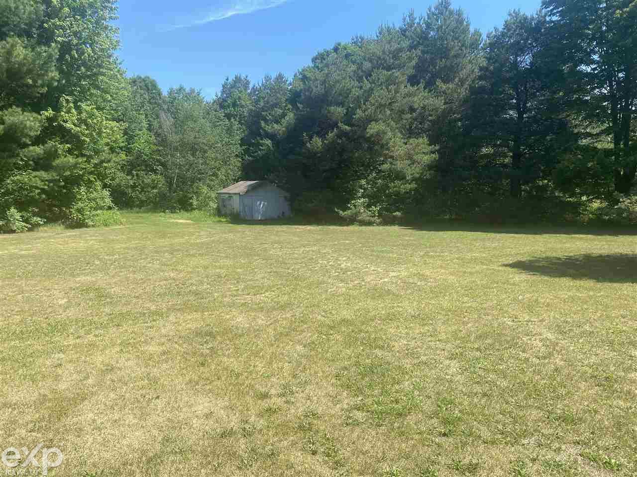 1397 Gun Club Road Caro, MI 48723 - Photo 3 of 35