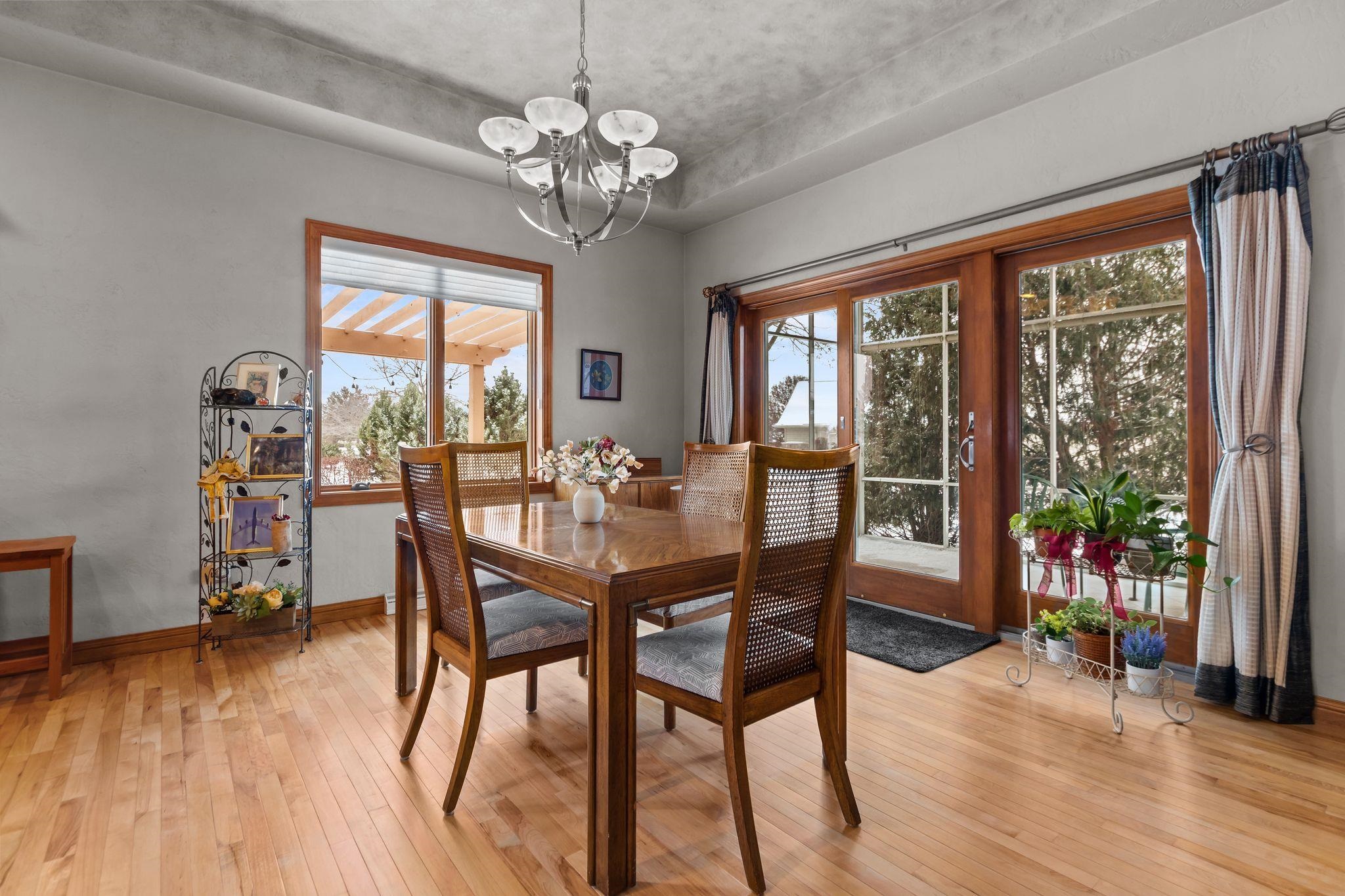 900 Clover Court Menasha, WI 54952 - Photo 21 of 62