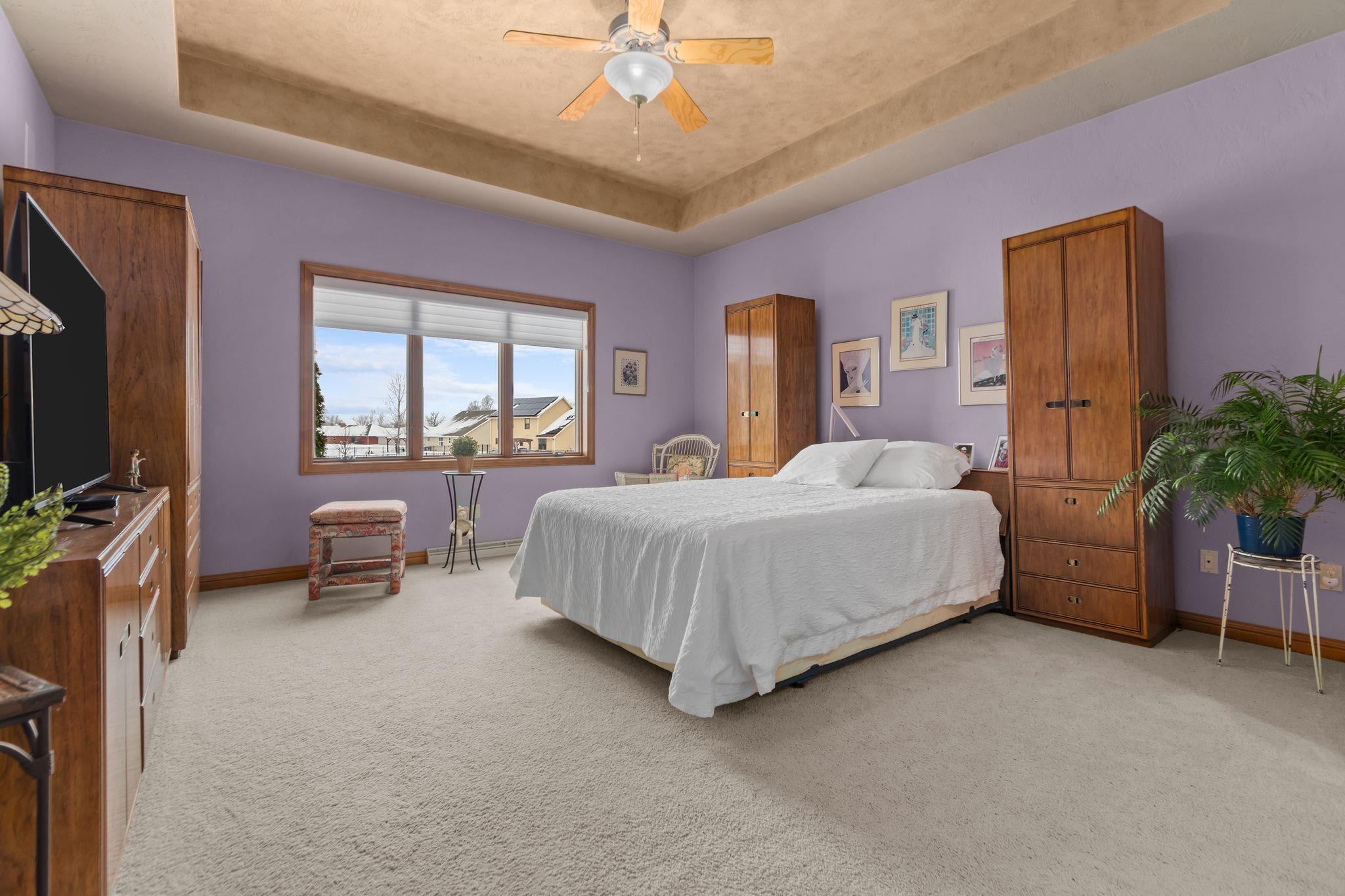 900 Clover Court Menasha, WI 54952 - Photo 28 of 62