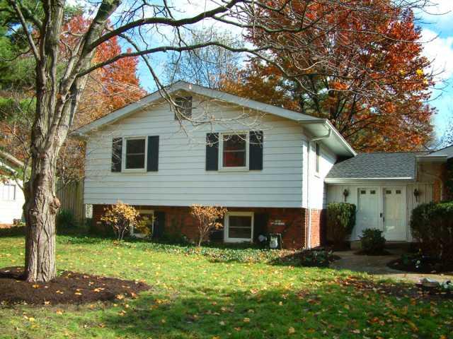 8011 Lieber Road Indianapolis, IN 46260 - Photo 1 of 12 Gallery Image 1