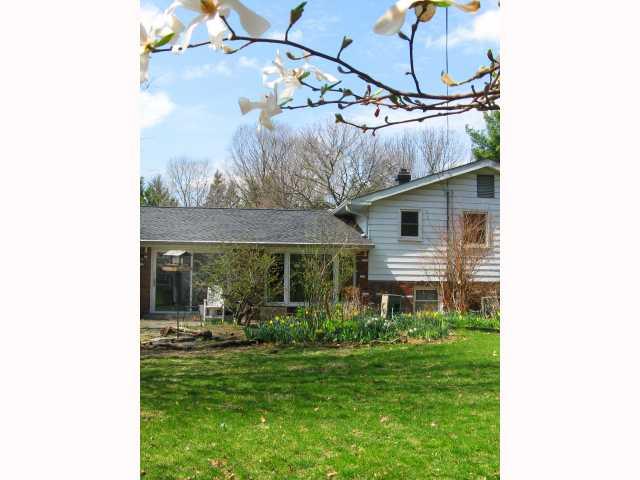 8011 Lieber Road Indianapolis, IN 46260 - Photo 10 of 12 Gallery Image 10
