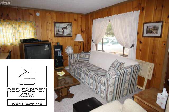 7611 Riverside Drive St. Helen, MI 48656 - Photo 2 of 14 20456918-1.JPG