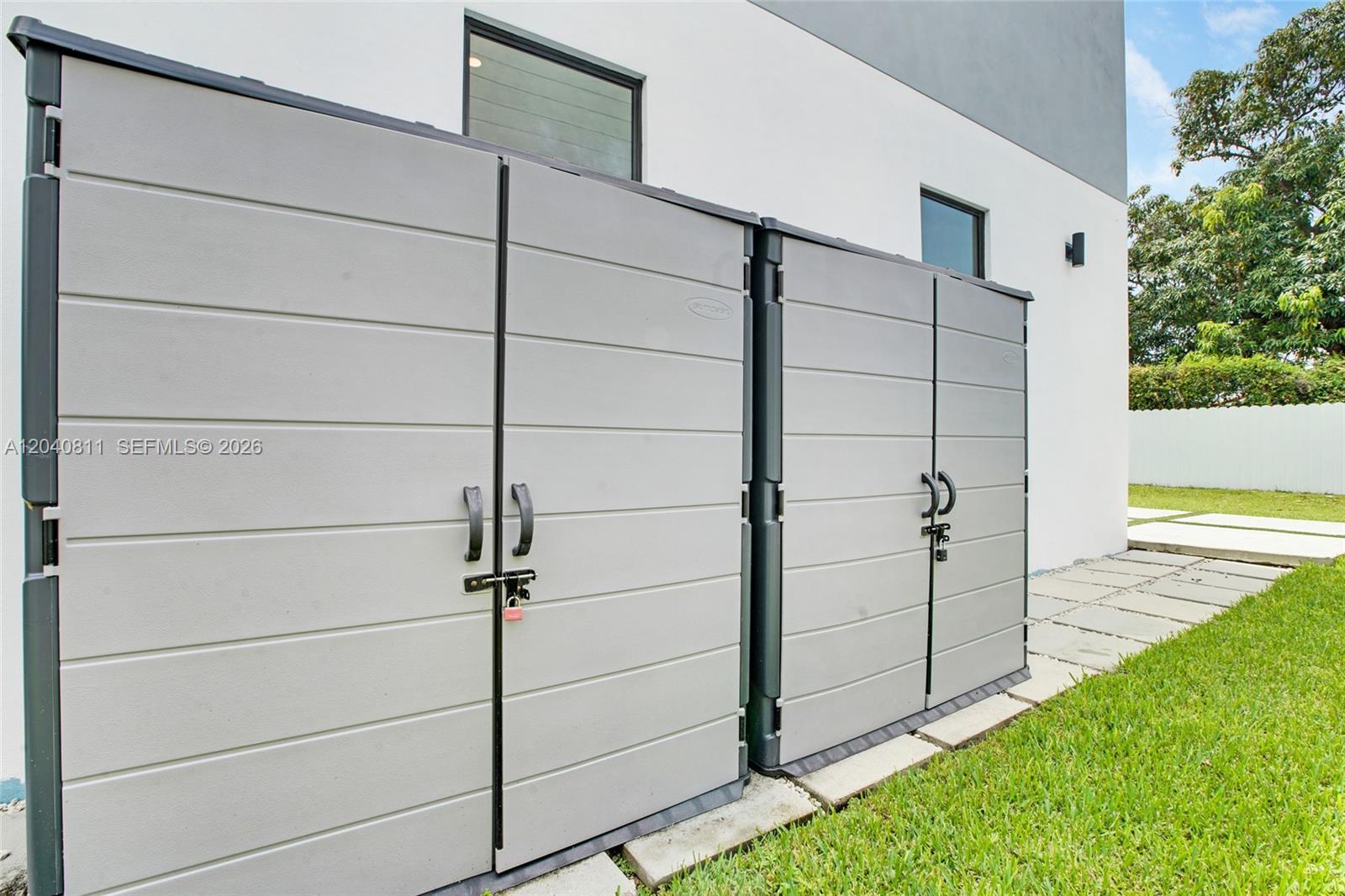 2320 Southwest 14th Street Miami, FL 33145 - Photo 25 of 31