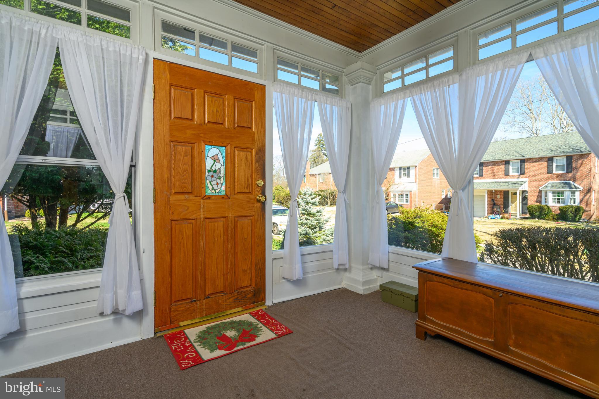 8432 Pembrook Road Philadelphia, PA 19128 - Photo 6 of 25 Front entrance/Sunroom