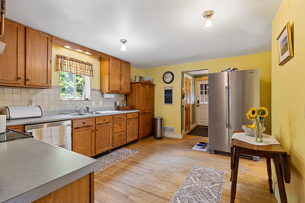 256 East Benton Road Albion, ME 04910 - Photo 23 of 44 Kitchen